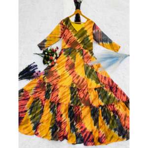 Vestido de Noche con Estampado Floral de Diseñador, Hermoso Vestido de Fiesta - Product Image 3