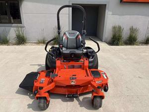 Tondeuse autoportée commerciale Kubota Z452KWTi-60 2025 à rayon de braquage zéro, 24 CV, à essence EFI, à vendre - Product Image 2