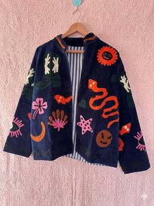 Handmade Suzani Embroidered Eco-Friendly Quilted Cotton <b>Jacket</b> <b>Kantha</b> Stitch Bohemian Floral Pattern Lightweight Stand Collar - Product Image 4