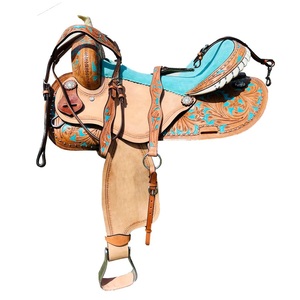 Silla de montar western de cuero hecha a mano personalizada para carreras de barriles con estructura de madera, equipo de equitación de primera calidad - Product Image 3
