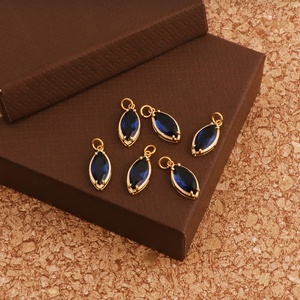 Iolite cuarzo diseñador punta conjunto chapado en oro latón encanto colgante elegante joyería personalizada componente para creaciones - Product Image 4