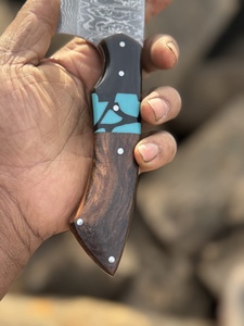 Juego de Cuchillos de Cocina de Acero de Damasco de 67 Capas, Forjados a Mano, Colección de Cuchillos de Chef, con Mangos de Resina de Madera Ambidiestros - Product Image 3