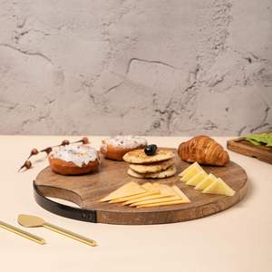 Bandeja de Servir de Alta Calidad, Redonda de Madera de 14 Pulgadas con Asa de Metal, Ecológica, Organizador, Regalo para Restaurantes - Product Image 5