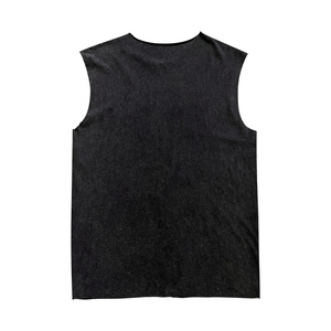 Camiseta sin mangas para hombre con lavado ácido, estilo vintage, negra, oversize, tipo muscle tee, con estampado de logo personalizado, estilo urbano. - Product Image 2