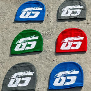 Vente en gros de bonnets personnalisés de haute qualité pour hommes, couleur unie, 100% coton, doux, chauds, respirants, bonnets tricotés avec logo - Product Image 2