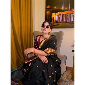 Sari en soie Paithani traditionnel spécial de Karishma Sharma, noir, tissé avec des fils Zari, Vitthala God, vêtements indiens et pakistanais, 650g - Product Image 2