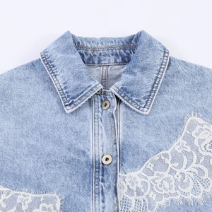 Women's Casual Denim Jacket with <b>Lace</b> Paneling Turn-Down <b>Collar</b> and Loose Fit Washed for Autumn Season - Product Image 3