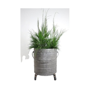 Jardinière en métal galvanisé de forme ronde au design simple et rustique pour la maison et le jardin, jardinières décoratives pour fleurs - Product Image 1