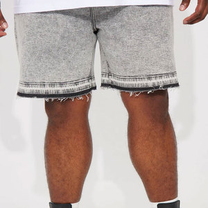 Shorts en jean baggy personnalisés pour hommes, style streetwear d'été, avec broderies et patchs déchirés, vente en gros - Product Image 3