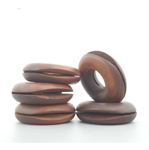 Clips para bolsas de almacenamiento, divertidos clips de madera estilo donut, selladores creativos a prueba de humedad, clip pulido natural, utensilio de cocina - Product Image 1