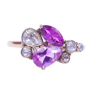 Anillo Unisex de Oro de 14K con Turmalina Rosa en Forma de Corazón, Corte Brillante, Clásico y Lujoso, para Compromiso, Boda, Aniversario o Fiesta - Product Image 2