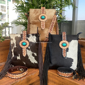 Bolso de hombro tipo bandolera con flecos de cuero labrado a mano personalizado de alta calidad al por mayor y conjuntos de billetera plegable de lujo para mujer - Product Image 4