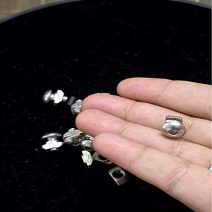 Axe d'engrenage conique usiné sur mesure en acier inoxydable et laiton avec engrenages droits et coniques - Haute Qualité Modèle 331 CNC SHOP FLOOR - Product Image 6