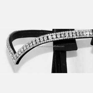 Banda de cejas de caballo de cuero negro en forma de V personalizada decorada con cristales blancos, diamantes de imitación, cadena de diamantes, banda de cejas ostentosa - Product Image 4