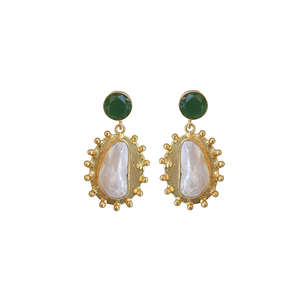 Pendientes de perlas Laxmi Jewellers, chapados en oro de 24 quilates, barrocos de agua dulce con cristales para mujer, joyería de compromiso - Product Image 1