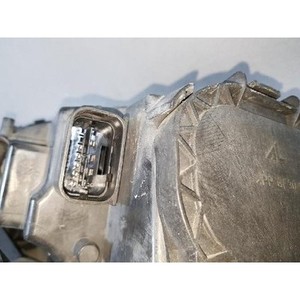 ชุดไฟหน้า HID/Xenon มือสอง ปี 2014 สำหรับรถมินิคูเปอร์ F55 ด้านขวา ของแท้ รหัสอะไหล่ 980104006 - Product Image 4