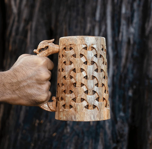 Jarra Vikinga de Madera Pulida Hecha a Mano, Jarra Moderna Reutilizable, Ecológica, Apta para Microondas, con Certificación CE, Asa para Agarrar, para Cerveza y Vino - Product Image 1