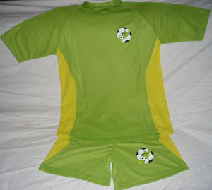 เสื้อฟุตบอล กางเกงขาสั้น - Product Image 1