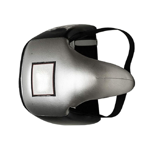 Protège-entrejambe en cuir premium pour femmes, ajustement slim, design personnalisable pour les arts martiaux - Product Image 6