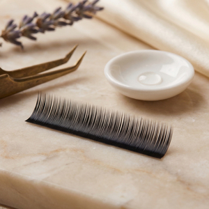 ขนตาปลอม PBT Classic รุ่น Lashya ความหนา 0.10/0.15/0.20 รับผลิตแบรนด์ส่วนตัวและขายส่งแบบเส้นต่อเส้น - Product Image 1