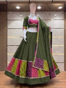 Chaniya Choli vert, rose et violet avec dupatta, tenue de mariage indienne traditionnelle, robe en coton longue jusqu'au sol pour femmes - Product Image 4