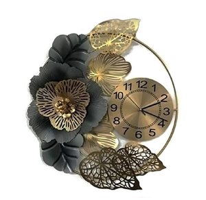 Horloge circulaire en métal doré et bleu en forme de feuille d'éventail avec accents perlés. Design accrocheur disponible à prix de gros. - Product Image 3