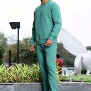 Trajes Deportivos Personalizados para Hombre, 100% Algodón, Estampados para Invierno, de Secado Rápido, con Logotipo Personalizado, Servicio OEM/ODM - Product Image 4