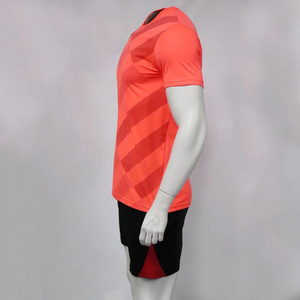 T-shirt décontracté urbain hip-hop imprimé en sérigraphie de haute qualité - Product Image 3