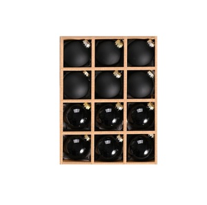 Adornos colgantes de Navidad de cristal redondos en negro mate, adornos decorativos colgantes para decoración de árboles de Navidad, hermosos y redondos. - Product Image 1