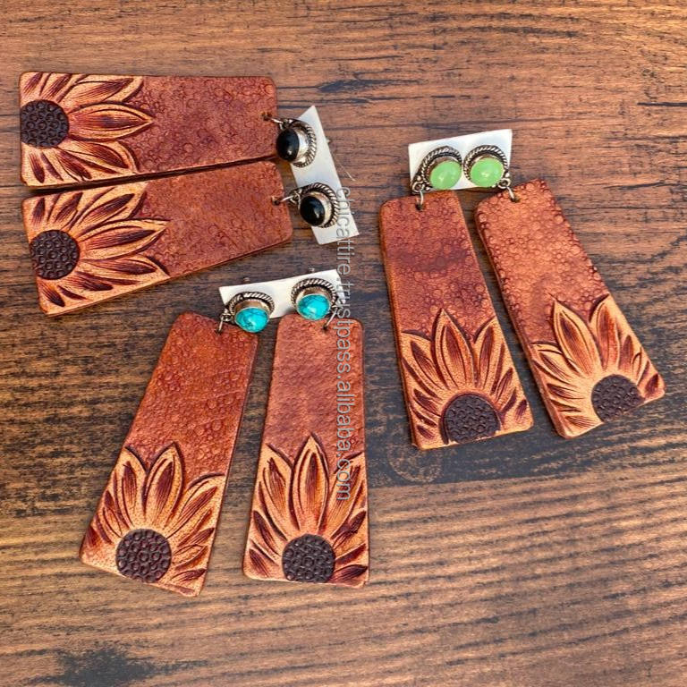 สีน้ำตาล