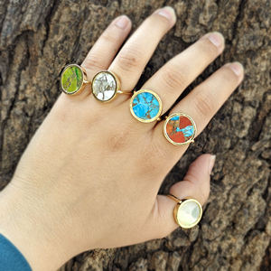 Bague ajustable minimaliste en nacre 16 mm, plaquée or 18 carats, en laiton massif, accessoires de mode contemporains unisexes - Product Image 5