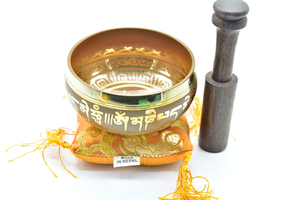 Bol chantant artisanal pour la guérison sonore, ensemble orange pour la méditation, la relaxation, la pleine conscience, le yoga, la pratique spirituelle à domicile - Product Image 2