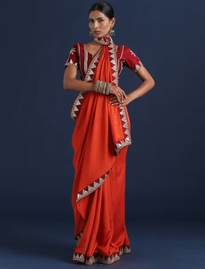 Sari de Diseño KV para Mujer, en Seda Vichitra Color Óxido, con Adornos y Blusa sin Coser - Product Image 1