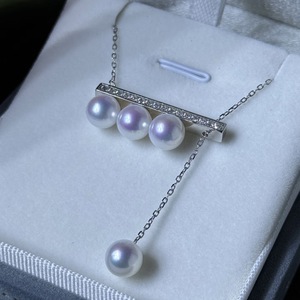 Collar de Plata S925 con Barra de Equilibrio y Perlas Naturales de Agua Dulce de 5-6 mm Perfectamente Engastadas - Product Image 3