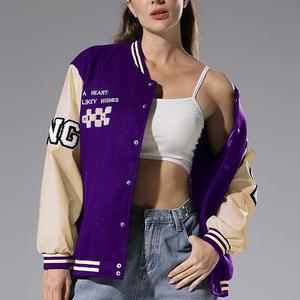 Chaqueta Universitaria Transpirable para Mujer, Personalizable con Parche de Chenilla, Uniforme Escolar con Bordado, Piel de Oveja - Product Image 3