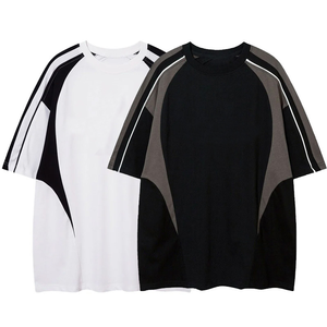 เสื้อฟุตบอลคอกลมแขนสั้นแบบยูนิเซ็กซ์ สีพื้น ผ้าโพลีเอสเตอร์ซับเหงื่อ สีแดงดำ สำหรับผู้ใหญ่ ทรงปกติ - Product Image 4