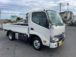 Toyota Dyna 150 – Camión Comercial Ligero Confiable para Carga y Uso Comercial - Product Image 3