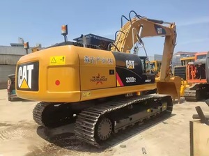 Mini-excavatrice sur chenilles d'occasion compacte avec rotation à 360 degrés et chenilles en caoutchouc pour travaux en espace restreint, utilisation utilitaire et aménagement paysager - Product Image 5