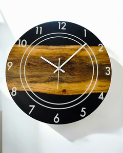 Horloge murale en bois décorative simple et créative moderne pour le salon de bureau à domicile par Falak World Export - Product Image 4
