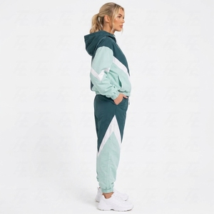 Fabricante de Conjuntos Deportivos Cortavientos para Mujer, Pedidos Personalizados al por Mayor, Chaqueta y Pantalones para Correr, Exportador de Ropa Deportiva - Product Image 6