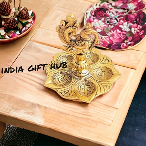 Nueva llegada tradicional Panchmukhi Diyas, regalo de boda indio regalo de inauguración de la casa 6x4 pulgadas - Product Image 2