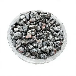 Venta al por mayor de cristales de ágata flameada grabados de 3-5 mm, piedras curativas a granel, color verde, para decoración del hogar en Amayra Crystals Exports - Product Image 1