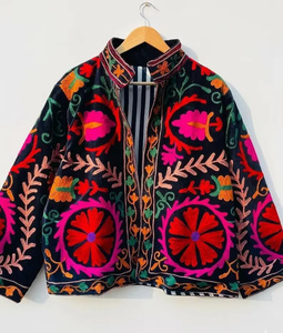 Veste bomber en velours de coton Suzani à fleurs, brodée à la main, style bohème vintage, réversible, courte, ethnique, pour l'hiver - Product Image 1