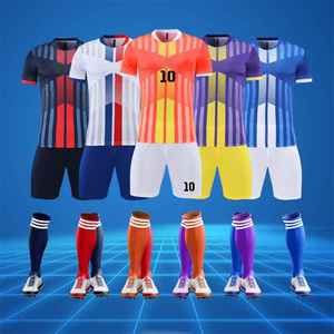 Tenue de football 100 % polyester de qualité supérieure, respirante, légère, durable, au design personnalisé, professionnelle et élégante - Product Image 6