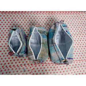 Lot de 3 trousses de toilette matelassées vintage en coton 100 % avec fermeture éclair et pompons, grand format, écologiques et portables pour femmes - Product Image 4