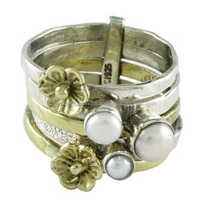 Bague de luxe en argent sterling 925 faite à la main avec pierre de perle design bicolore direct d'Inde grossiste - Product Image 1