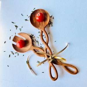 Ensemble d'ustensiles de cuisine en bois naturel faits à la main, 2 pièces |   Cuillère et spatule de cuisine Curio Craft |   Résistant aux hautes températures, léger - Product Image 2