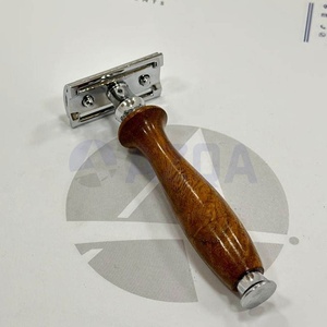 Premium Wooden Handle Double Edge Safety <b>Razor</b> Classic Stainless Steel Manual Shaving <b>Razor</b> <b>for</b> <b>Men</b> - Product Image 5