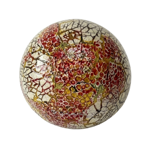 Bol en coquille de noix de coco avec détails sculptés décoratifs, finition écologique, surface de cuisine polie et élégante - Product Image 2