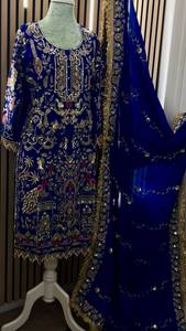 ชุดสัลวาร์ คามีซปักลายสีน้ำเงินสำหรับผู้หญิง ชุดปากีสถานพร้อมผ้าคลุมไหล่ประดับลูกปัดลายดอกไม้สำหรับงานปาร์ตี้ - Product Image 3